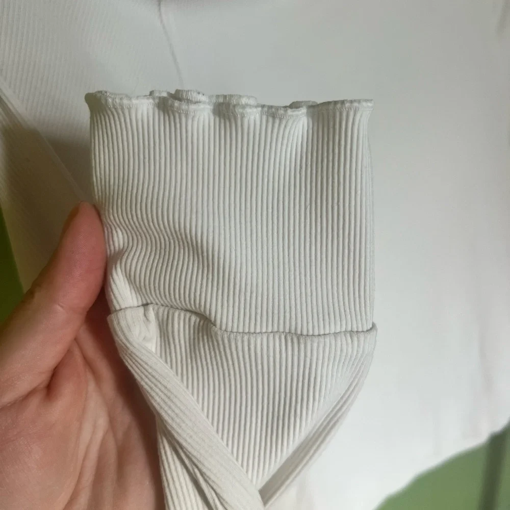 Outdoor Voices SuperForm Rib Long Sleeve - Picture 6 of 8